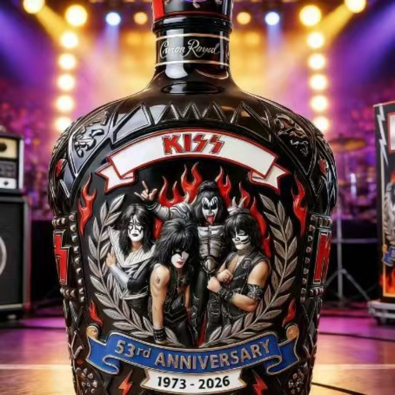 Vintage Collectible Liquor Bottles - قارورة ويسكي بتصميم فرقة KISS قابلة