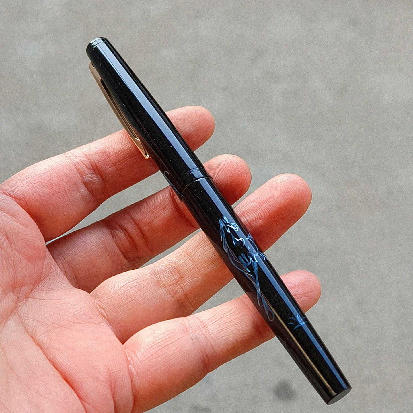 تخفيضات - قلم حبر كلاسيكي HERO - مراجعة Vintage Collectible Pens وسعره