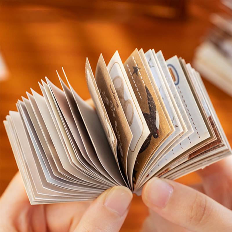 كتاب ملصقات الحروف الزمنية 50  - مراجعة Vintage Collectible Books وسعره